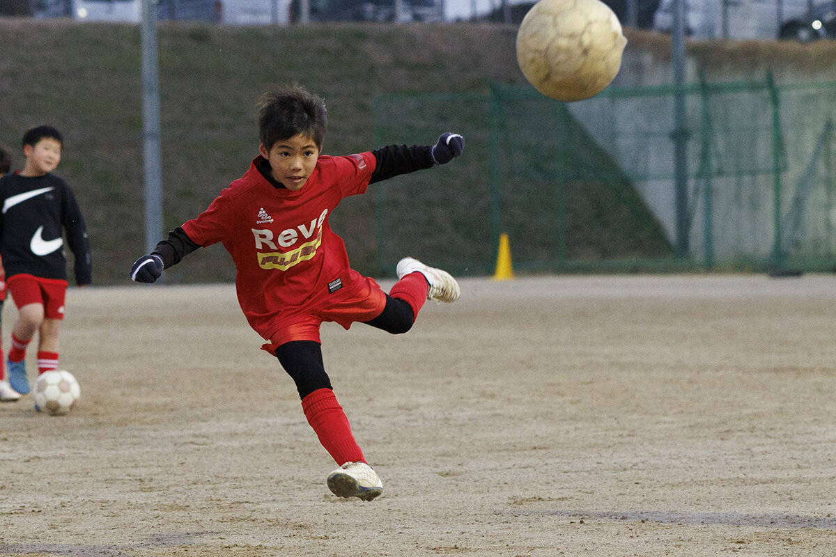 Reve筑前サッカークラブメイン写真